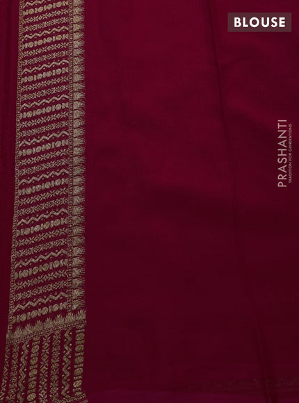 Banarasi georgette saree pink with allover thread & zari weaves and woven border