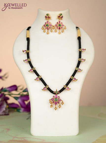 Black thread necklace manga pattern with kemp stones and golden beads hangings