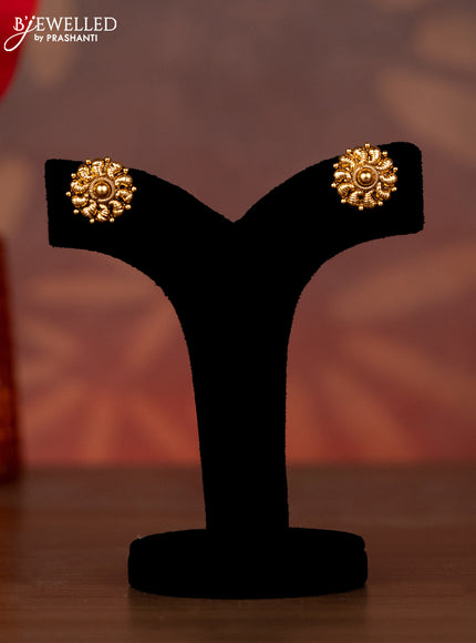 Antique necklace with simple design