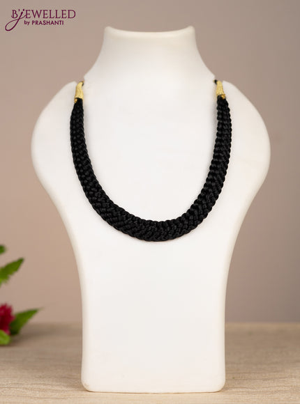 Black thread necklace