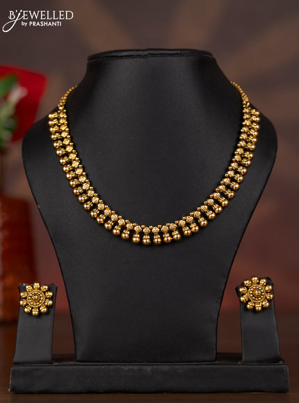 Antique necklace with simple design