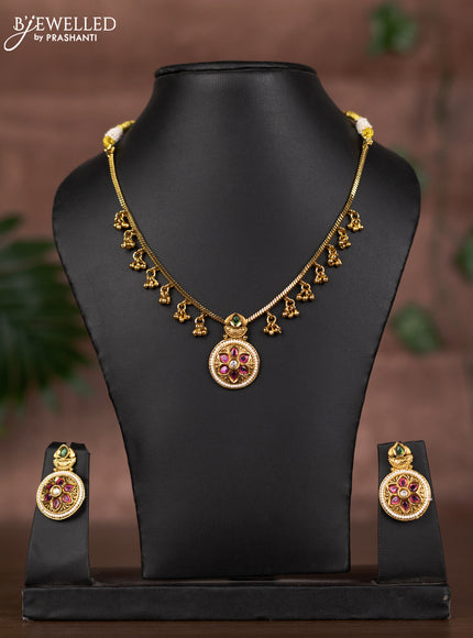 Antique chain with kemp & kundan stones and golden beads hangings