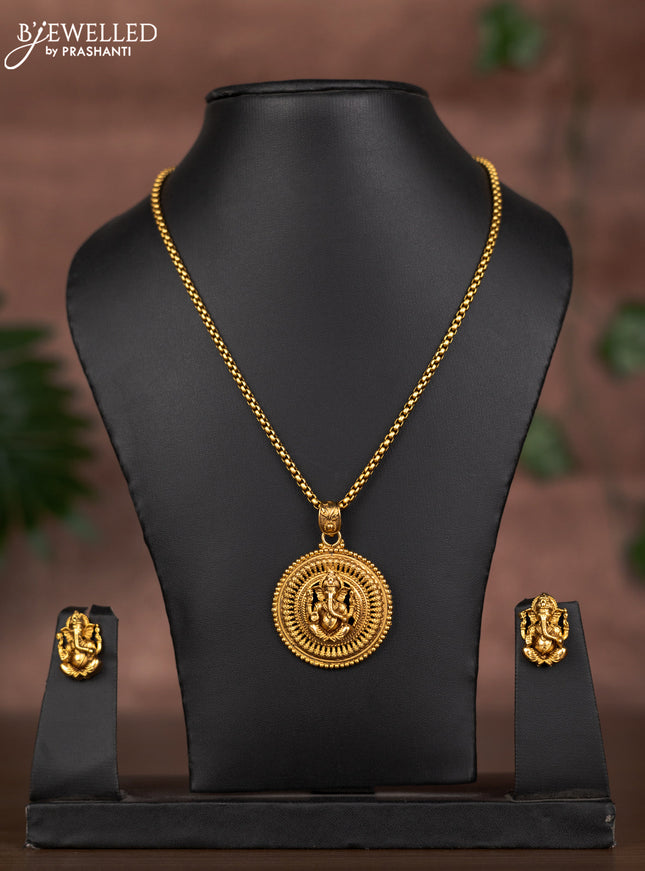 Antique chain with ganesha pendant