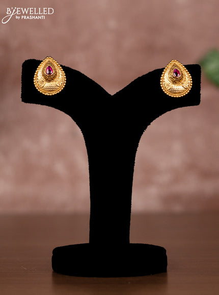 Antique chain with ruby stone