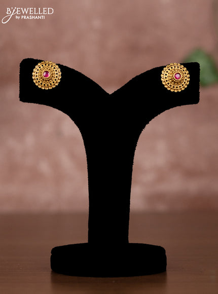 Antique chain with ruby stone