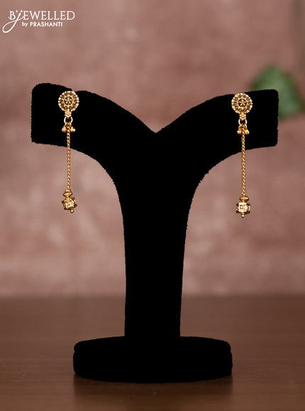 Antique chain with simple design