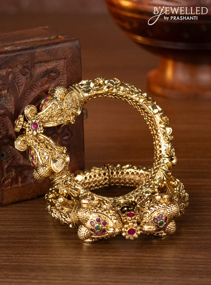 Antique screw type bangles elephant design with kemp and kundan stones
