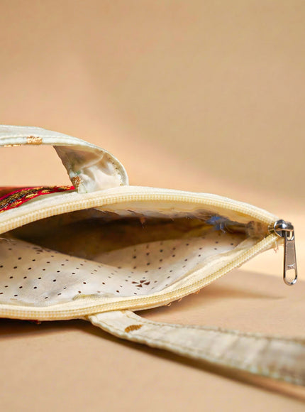 Handbag with Paithani Design - WBG1610
