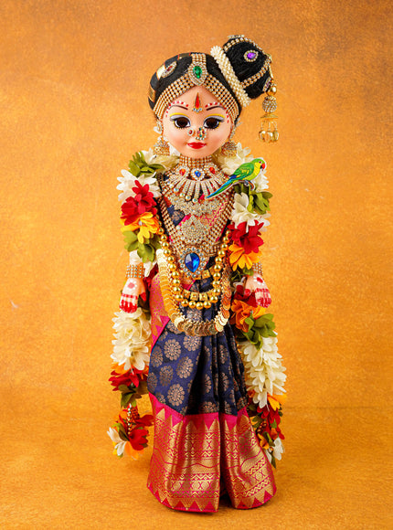 Andal with Parrot Doll - WL4669