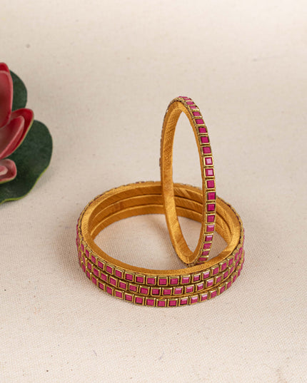 Kundan Bangles - Set of 4 - 2.8 inch - WL5166-2
