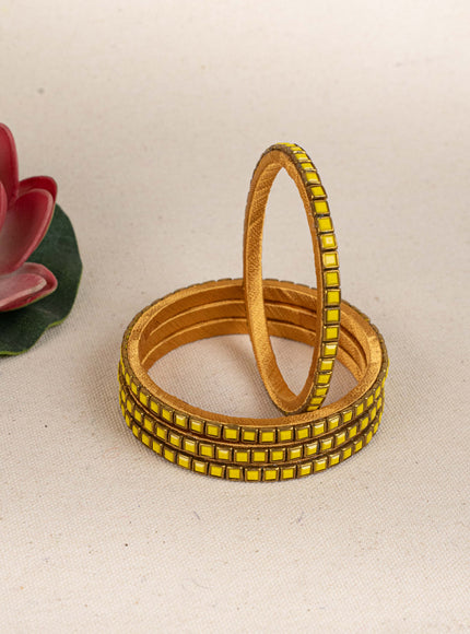 Kundan Bangles - Set of 4 - 2.8 inch - WL5166-2