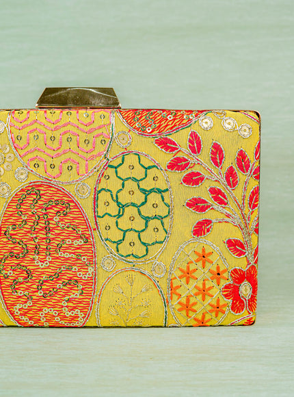 Designer Sling Clutch - 5 inch - WL5775