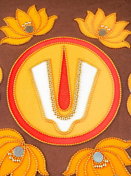 Rangoli - Namam with Set of 6 Lotus - WL5868