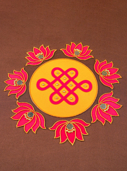 Rangoli - Kolam with Lotus - Set of 8 - WL5876