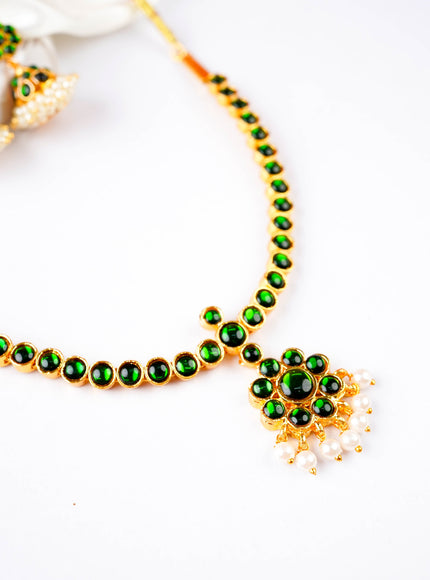 Kemp Necklace with Earrings - Green - WL5922-2