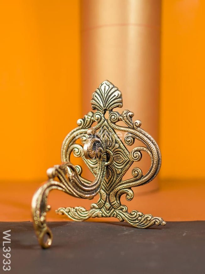 Brass Designer Bracket - WL3933
