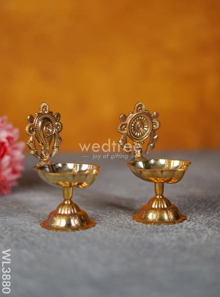 Brass Shank & Chakra Diya - 4.5 inch - WL3880