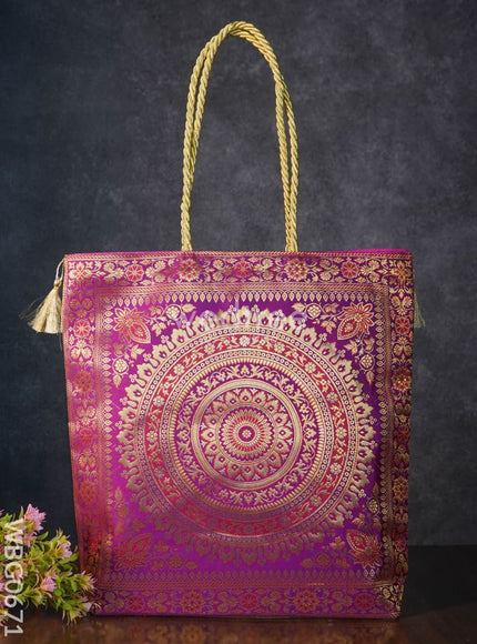 Grand Banarasi Hand bag (12x12) - WBG0671
