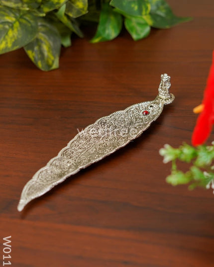 Leaf Agarbathi stand Oxidised Ganesh - W0115