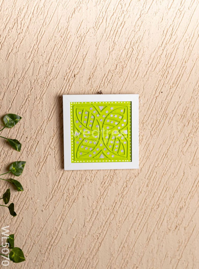 Lippan Art: Rangoli Frame - 7x7 inch - WL5070