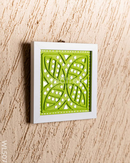 Lippan Art: Rangoli Frame - 7x7 inch - WL5070
