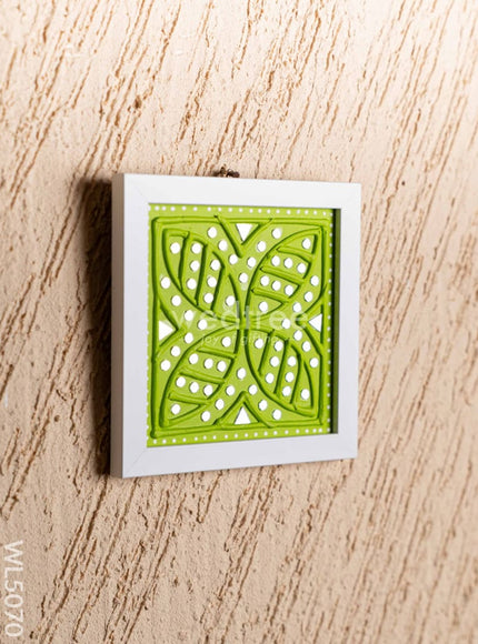 Lippan Art: Rangoli Frame - 7x7 inch - WL5070