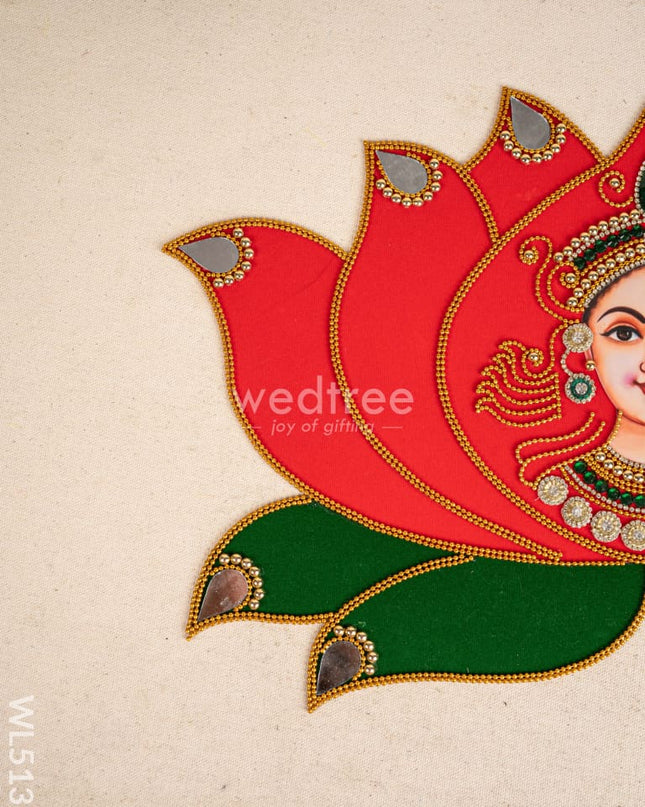 Rangoli - Lotus with Amman Face - WL5136