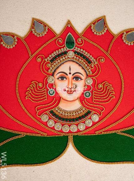 Rangoli - Lotus with Amman Face - WL5136