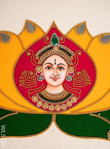 Rangoli - Lotus with Amman Face - WL5136
