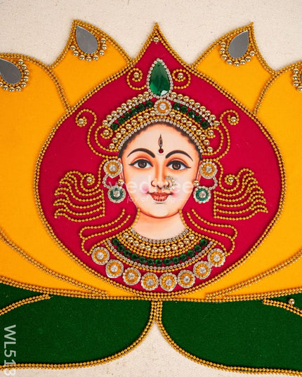 Rangoli - Lotus with Amman Face - WL5136