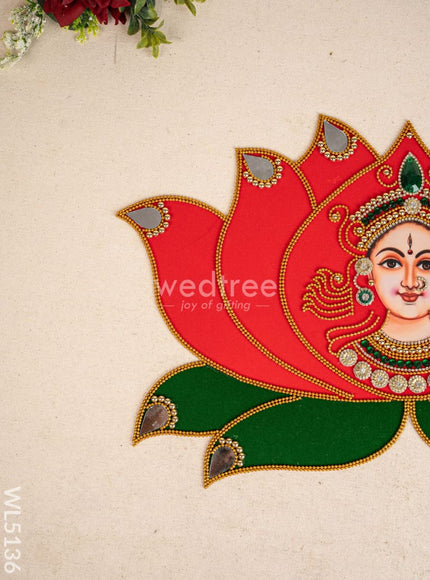 Rangoli - Lotus with Amman Face - WL5136