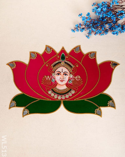 Rangoli - Lotus with Amman Face - WL5136