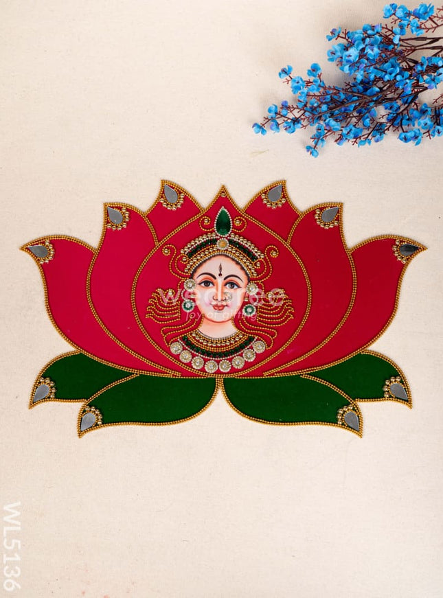 Rangoli - Lotus with Amman Face - WL5136