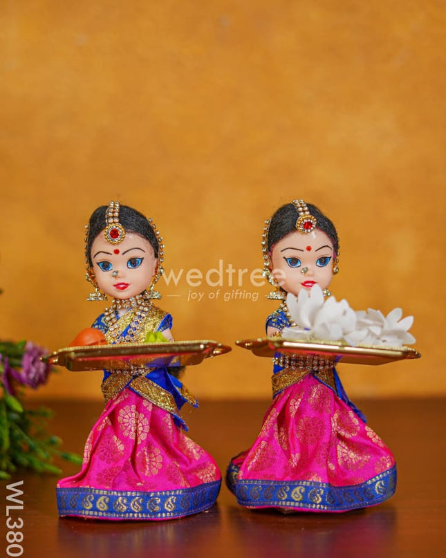 Small Welcome Dolls (Set of 2) - 7 inch - WL3802