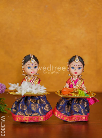 Small Welcome Dolls (Set of 2) - 7 inch - WL3802