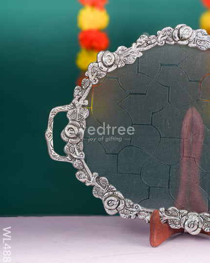 White Metal Oval Tray - 14 inch - WL4886