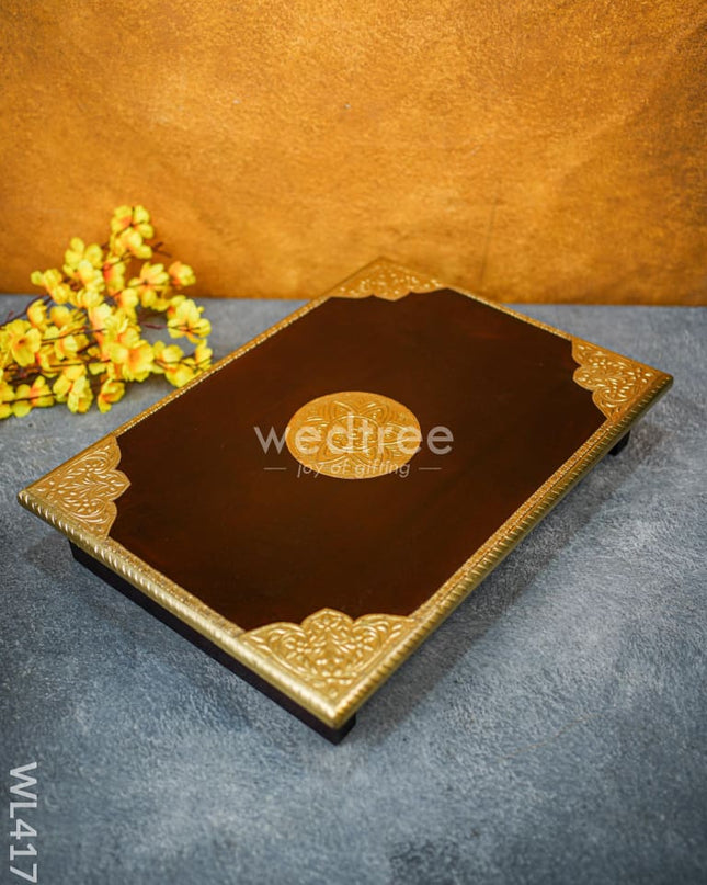 Wooden Manai with Brass Finish (20 x 15) - WL4173