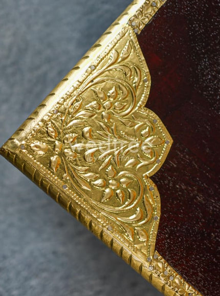 Wooden Manai with Brass Finish (20 x 15) - WL4173