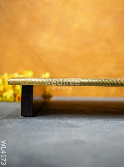 Wooden Manai with Brass Finish (20 x 15) - WL4173