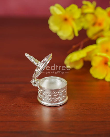 Zinc Alloy Kumkum Holder with Ganesha - WBG1291