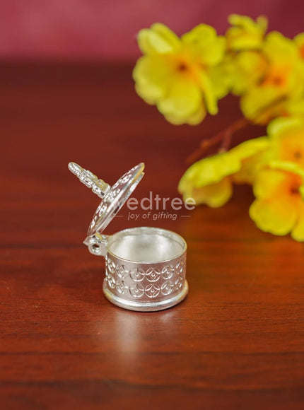 Zinc Alloy Kumkum Holder with Ganesha - WBG1291
