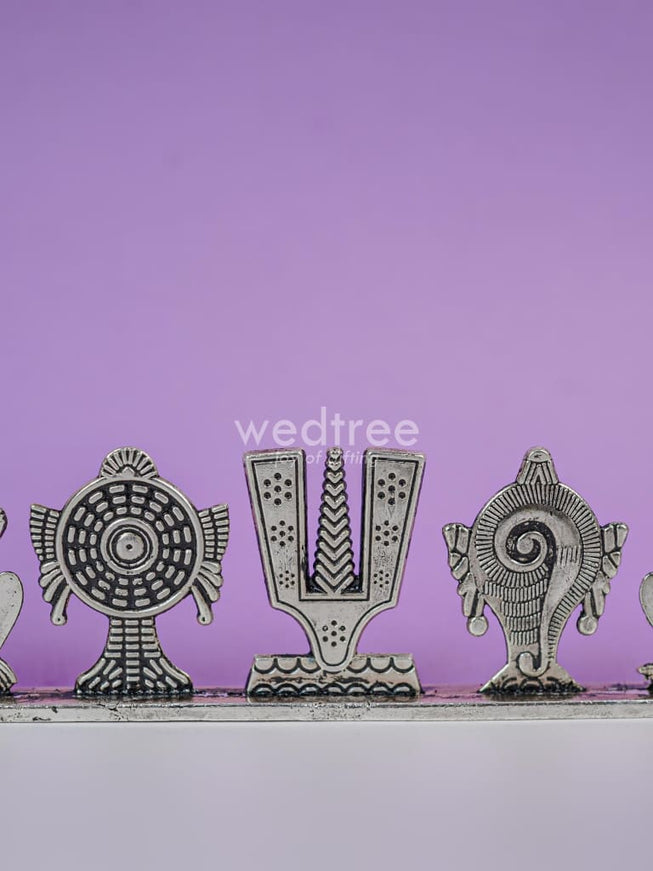 Zinc Alloy Shank Chakra Nama Stand - WBG1424